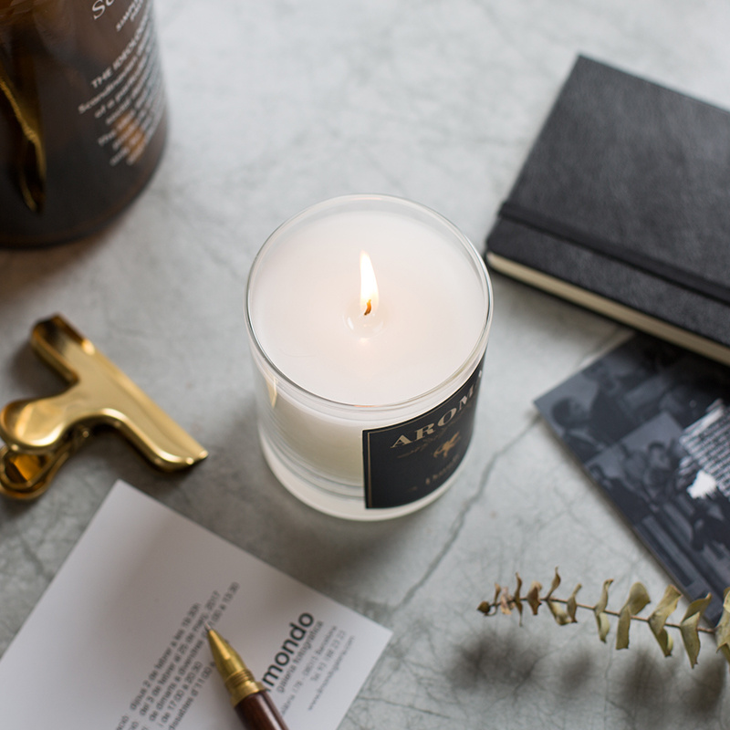 Vela perfumada de cera de soja con etiqueta privada de masaje de lujo decorativa personalizada M&Scent