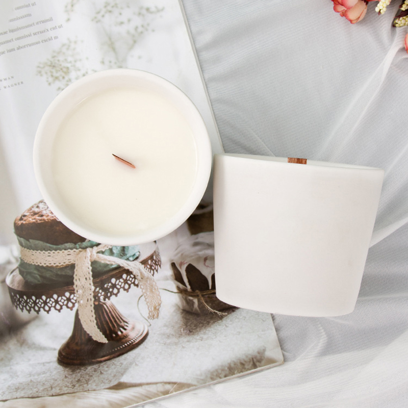 Velas perfumadas Woodwick de cera de soja coloreadas personalizadas de alta calidad de lujo con etiqueta privada a granel