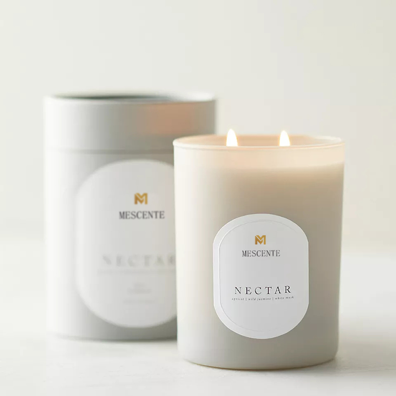 M&Scent Logotipo personalizado Meditación Piedras no tóxicas Hierba Mano vertida Velas de cristal de cera de soja perfumadas naturales