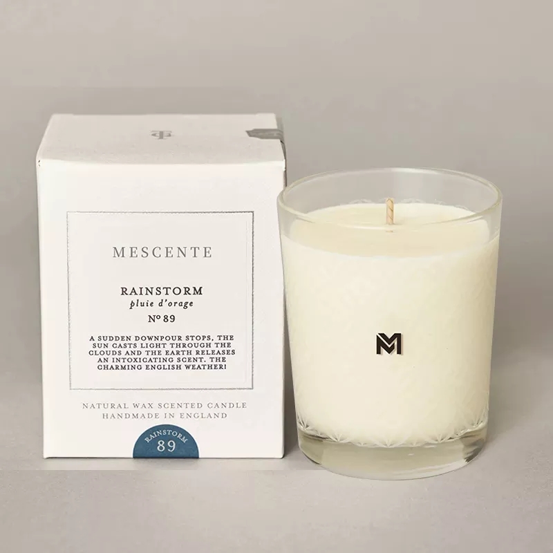 M&Scent vende al por mayor nueva vela de soja perfumada Kerzen con etiqueta privada personalizada de lujo, tarros de cristal navideños con tapa
