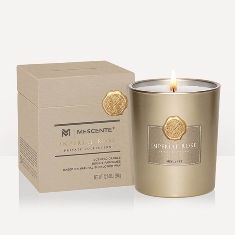 Los tarros de cristal decorativos personalizados de lujo de la etiqueta privada de M&Scent perfumaron la vela de la cera de soja.