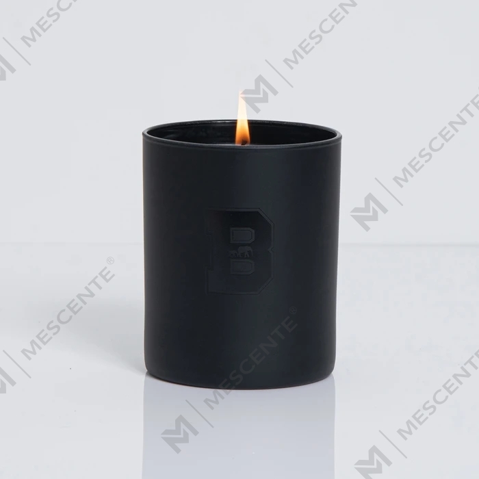 Venta al por mayor de frascos únicos negros de lujo de M&Scent Velas de soja perfumadas decorativas para bodas con cristales