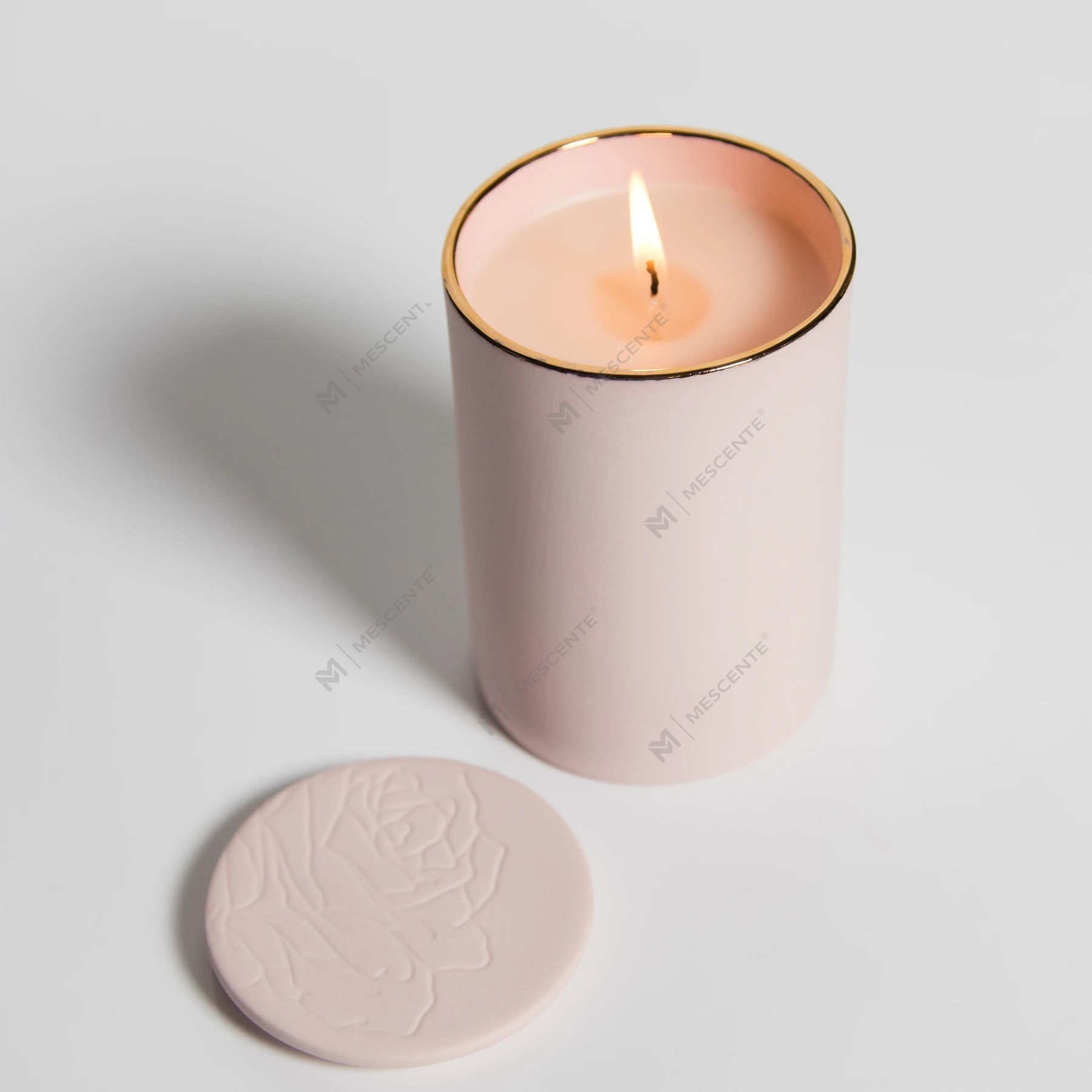 Juego de regalo de velas de aceite con fragancia perfumada barata y soporte de vidrio de lujo al por mayor de M&Scent con logotipo