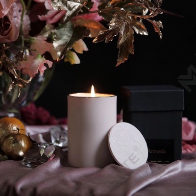 Apague correctamente las velas perfumadas