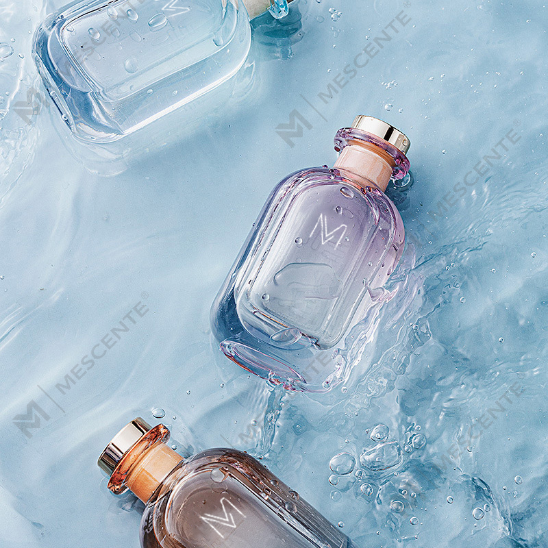 Hotel al por mayor Flor de porcelana grande Difusor de láminas de ratán Tatakan Untuk de porcelana de lujo con palos