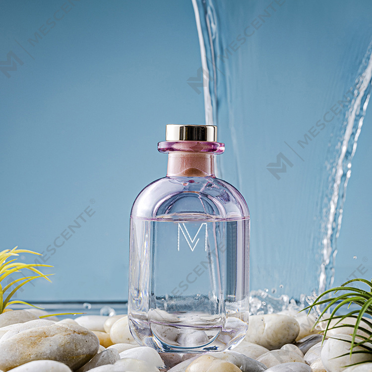 Hotel al por mayor Flor de porcelana grande Difusor de láminas de ratán Tatakan Untuk de porcelana de lujo con palos