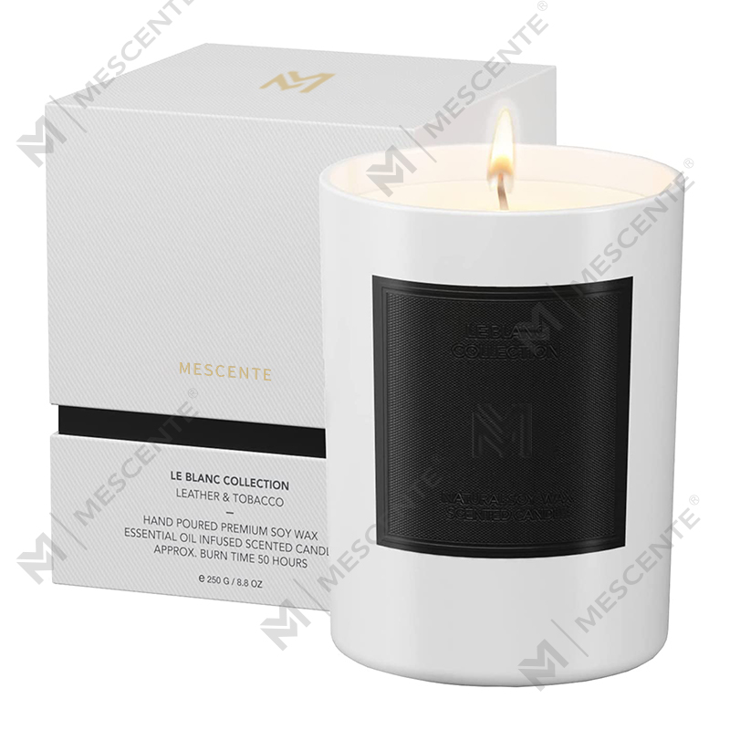 Venta al por mayor de juegos de velas de cera de soja con aromaterapia navideña en tarro de vidrio negro de lujo personalizado de M&Scent