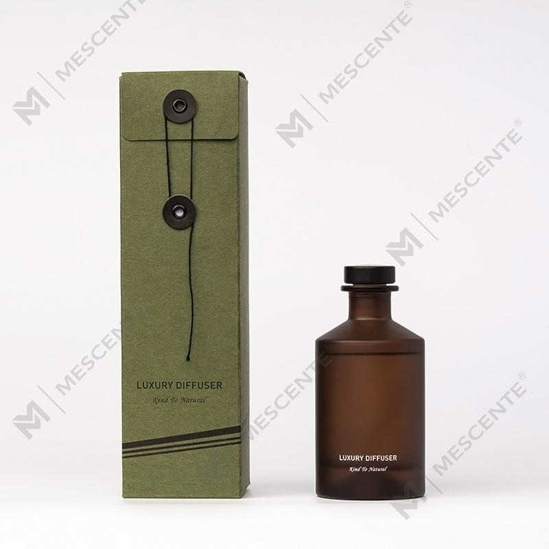 Difusor de láminas de aceite esencial para el hogar con botella de vidrio esmerilado de lujo personalizado de M&Scent