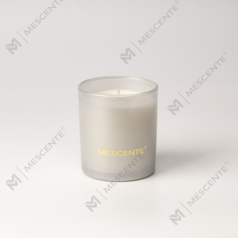 Frascos de velas negras navideñas de marca privada de M&Scent Aromaterapia Aromas de velas perfumadas