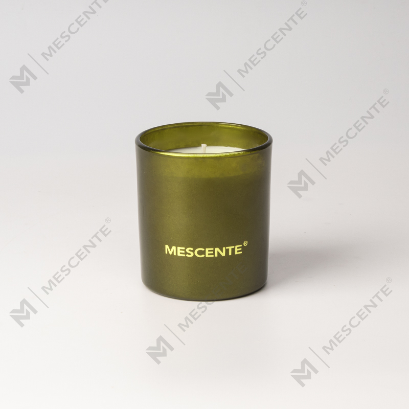 Frascos de velas negras navideñas de marca privada de M&Scent Aromaterapia Aromas de velas perfumadas