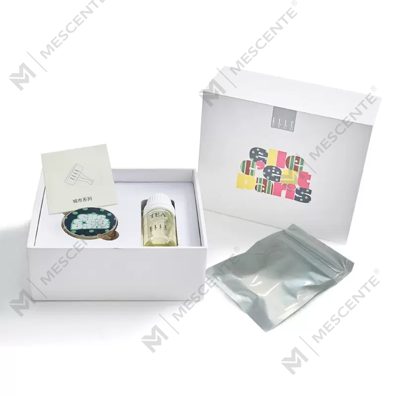 Difusor ambientador de coche de perfume líquido de lujo M&Scent con medallón con clip colgante