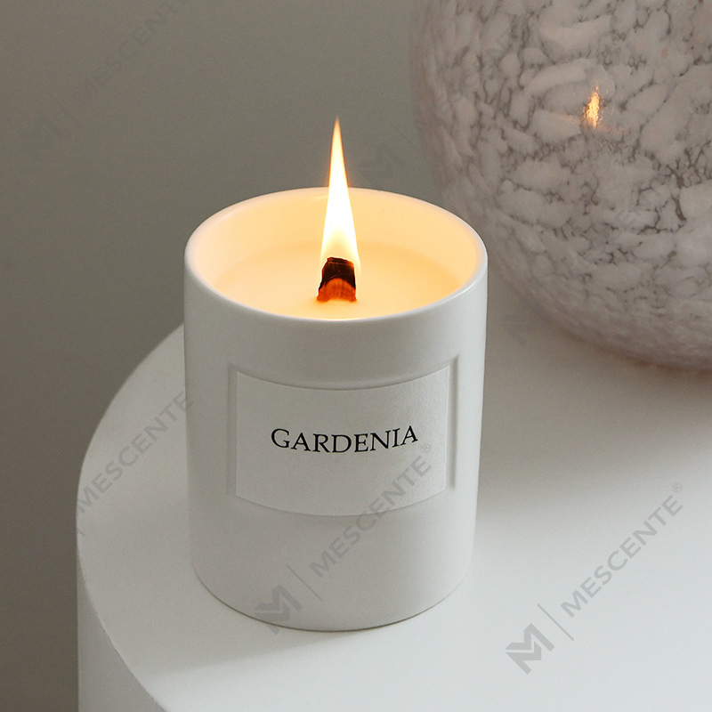 Frascos de vidrio de fragancia para el hogar de lujo personalizados al por mayor de M&Scent, velas de cera de soja perfumadas 