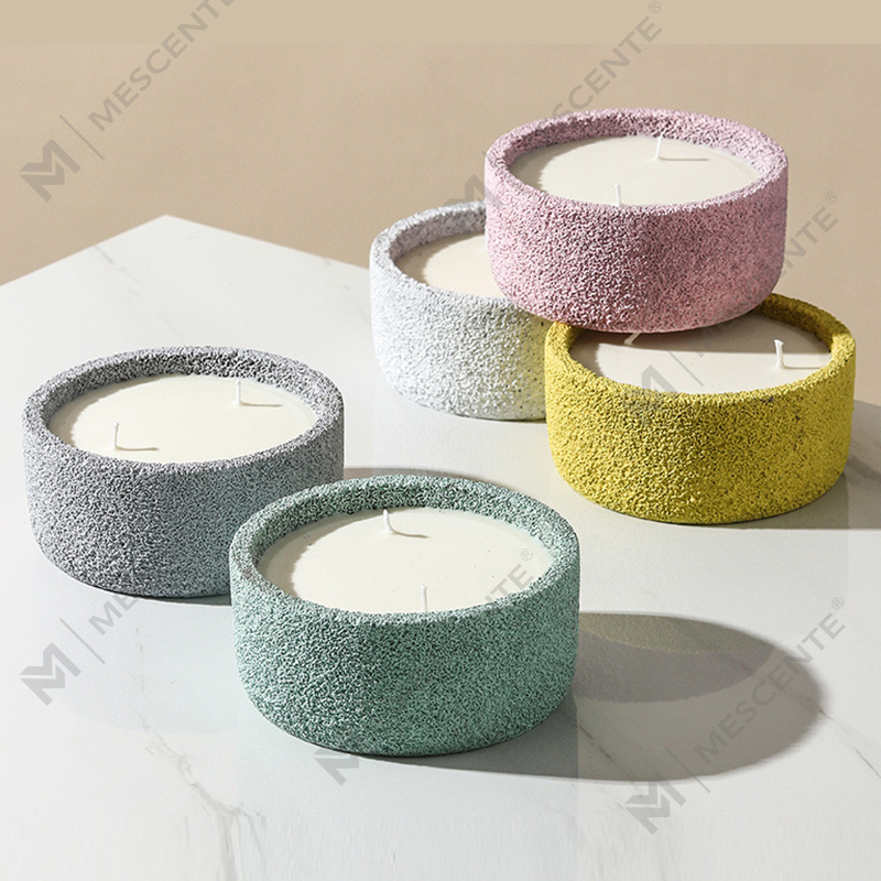 Velas de pilar espiritual con logotipo hecho a mano de lujo de M&Scent, vidrio perfumado con cristales, vela de 3 mechas