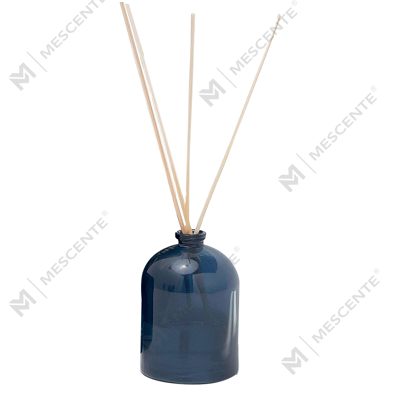 Difusor de láminas líquidas de marca privada con forma de flor y botella de vidrio de oro rosa grande personalizado de lujo de M&Scent con caja de regalo