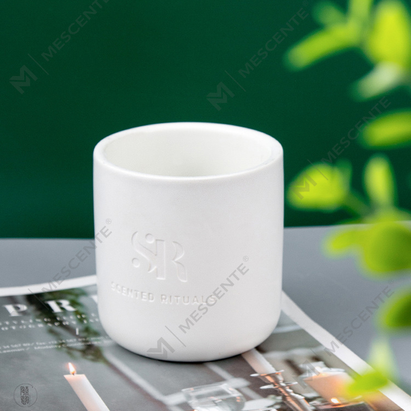 Frascos de cerámica baratos con tapas de madera y velas de lujo con logotipo de M&Scent Costom