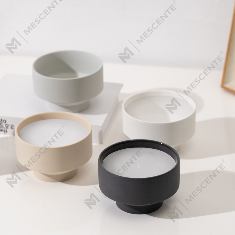 Venta al por mayor de M&Scent Tarro de velas navideñas esmeriladas blancas de 3 mechas, grandes, personalizadas y modernas, con tapa de bambú