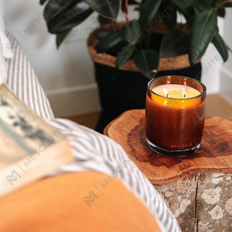 Vela perfumada estrellada de vainilla de marca privada de lujo con película de madera