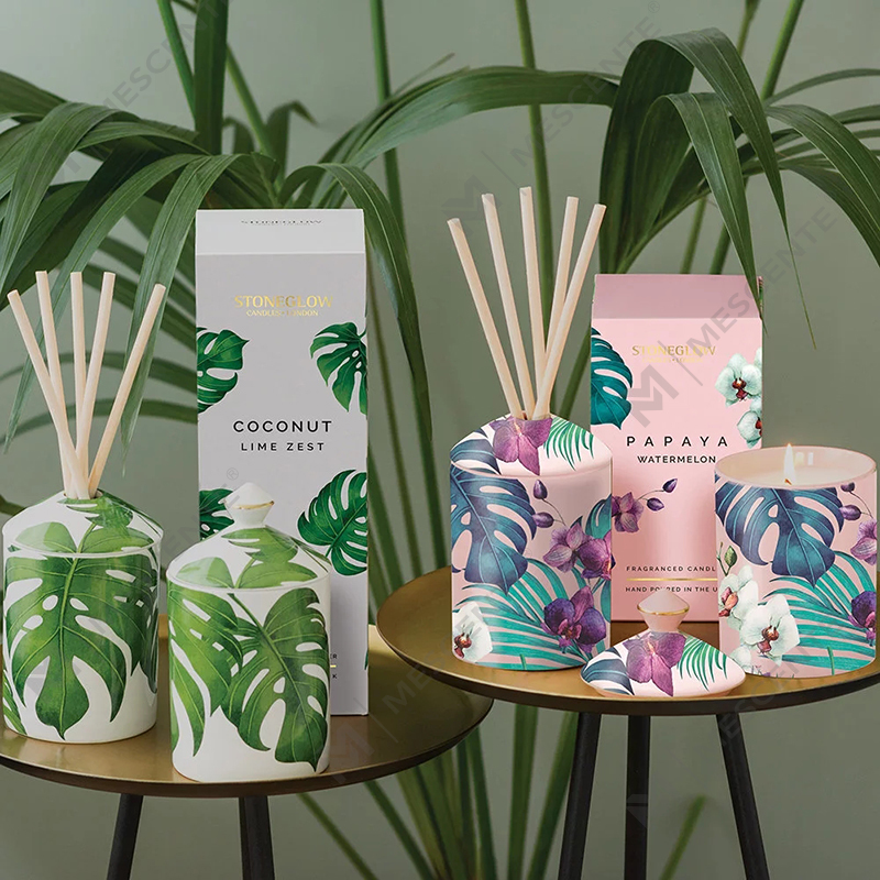 Vela de tambor botánica urbana a color con diseño especial de M&Scent y caja plegable